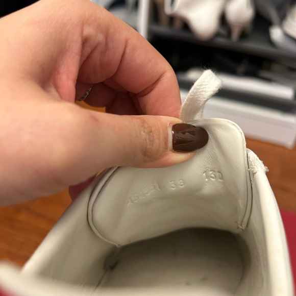 Gucci Sneakers - Picture 4 of 5